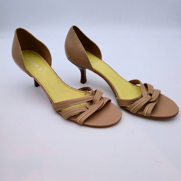 Michelle D Women Size 8 wooden Heels Sandals Strappy Tan yellow Leather peep toe - Picture 5 of 16